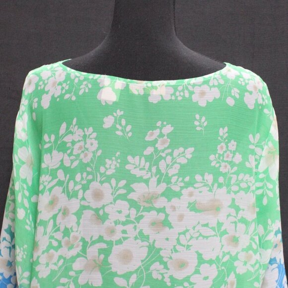 Valerie Stevens Floral Sheer Women's V-Neck Top - Picture 5 of 7